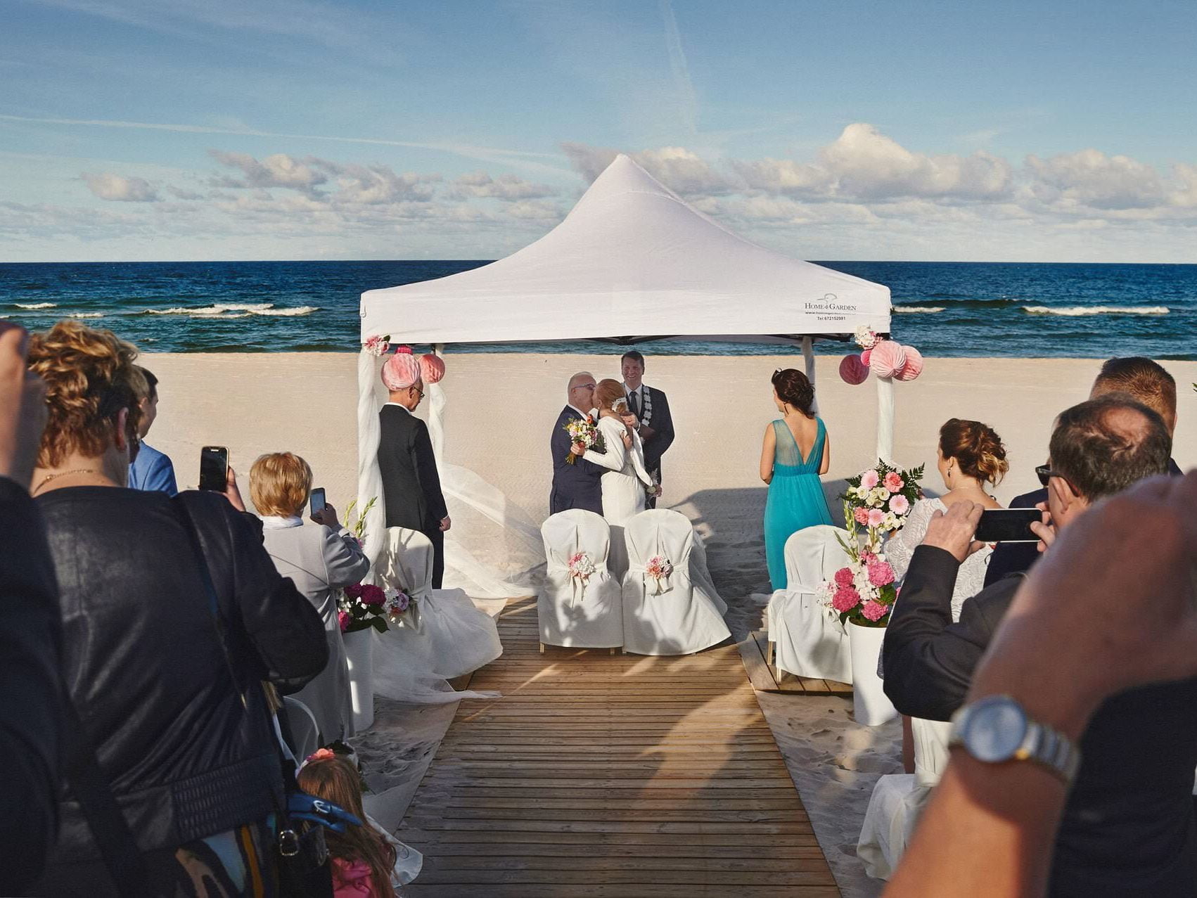 ślub plenerowy nad morzem