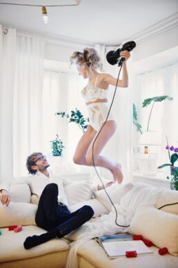 Sesja-slubna-w-domu-010 10 Sesja-slubna-w-domu-010 10