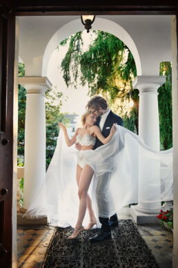 Sesja-slubna-w-domu-035 27 Sesja-slubna-w-domu-035 26